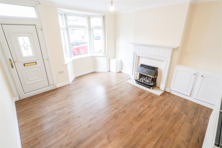 Manor Court Road, Nuneaton