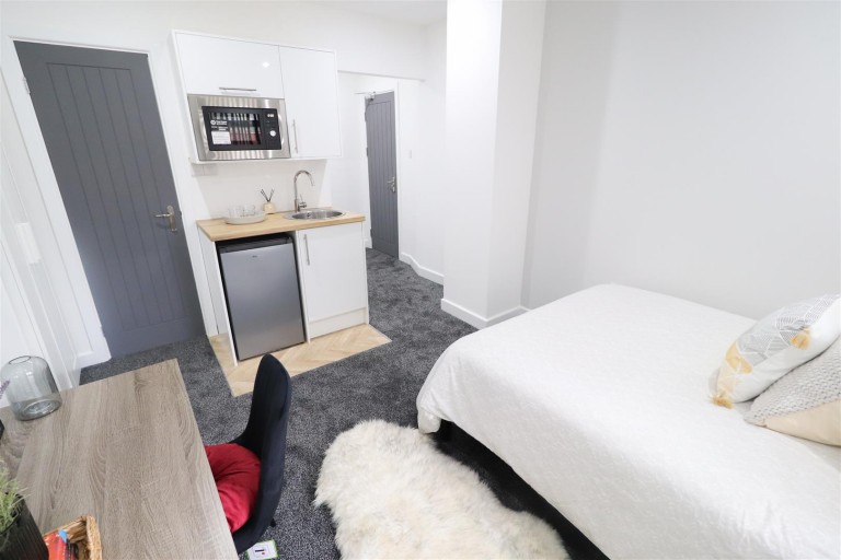 Charter Avenue, Canley, Coventry