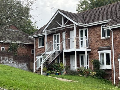 View full details for Mill Close, Bradley Barton, Newton Abbot