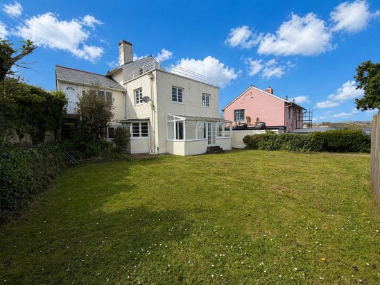 View full details for 11 Cliff Park Avenue, Goodrington, Paignton, TQ4 6LT