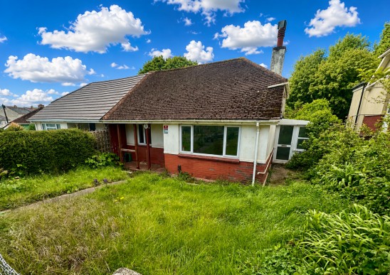 View full details for 86 Longstone Road, Paignton, Devon, TQ4 7HN