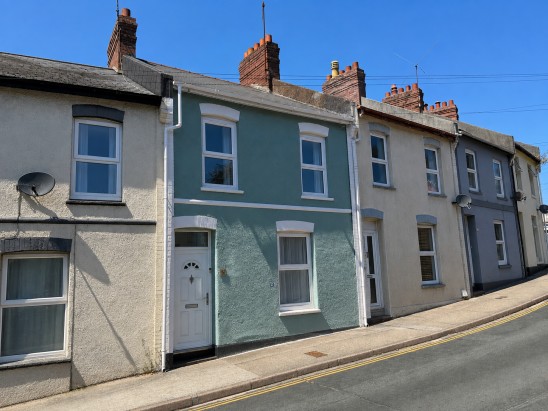 View full details for 18 Forest Road, Torquay, Devon, TQ1 4JR