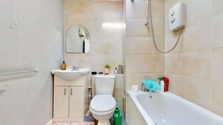 Images for Cricklewood Lane, Cricklewood, NW2