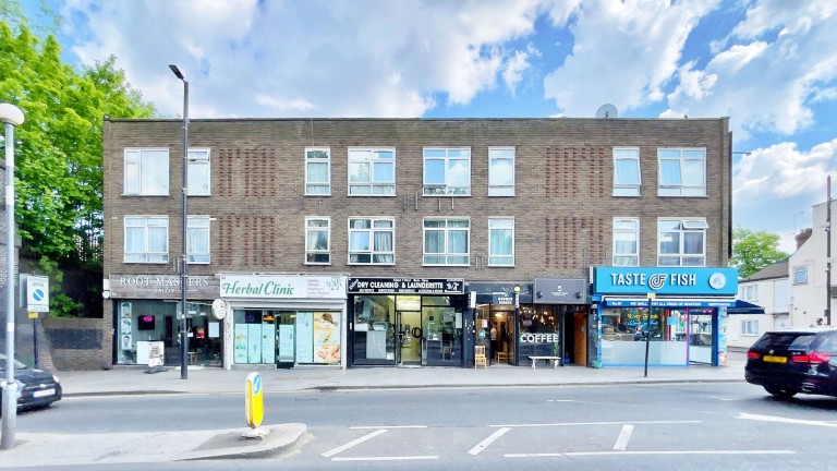 Images for Cricklewood Lane, Cricklewood, NW2
