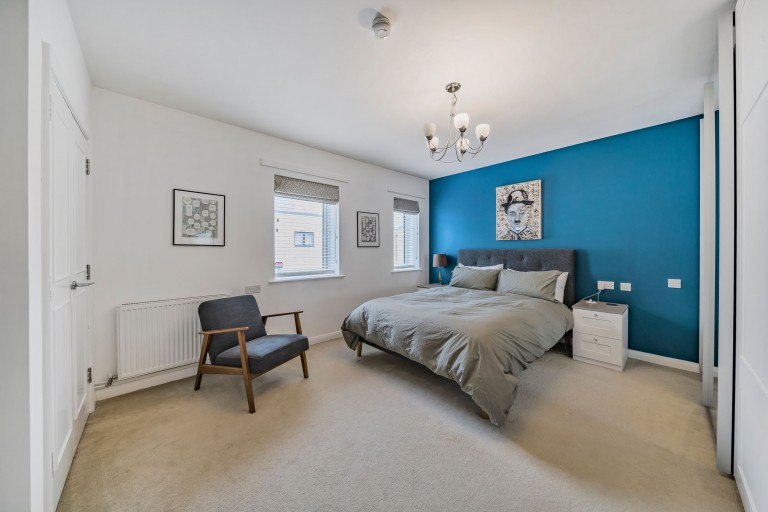 Images for Thornbury Way, London, E17