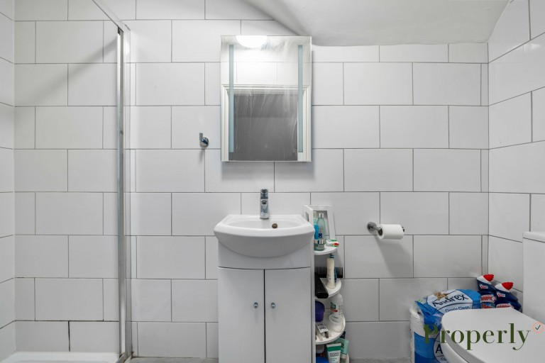 Images for Park Avenue Wood Green N22