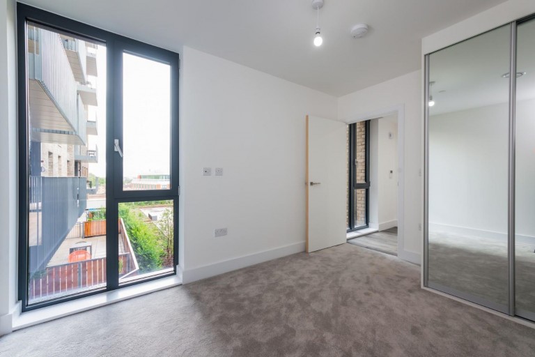 Images for Sandown House, High Street, TW18