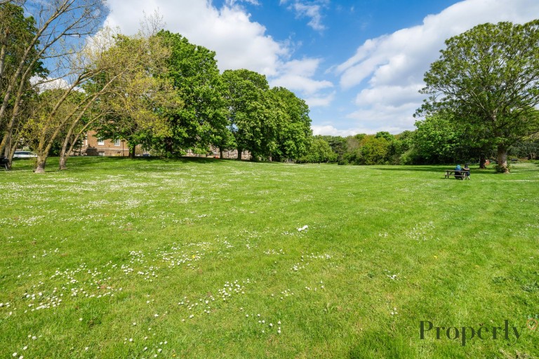 Images for Gilbert Close, Godwin House, SE18