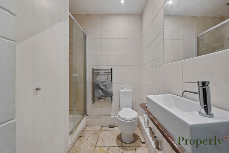 Images for Cold Harbour, London, E14