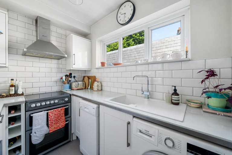 Images for Kings Court, Barry Road, SE22 OJB