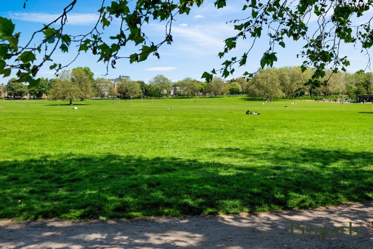 Images for Kings Court, Barry Road, SE22 OJB