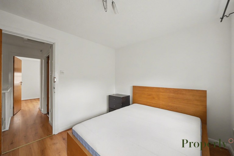 Images for Golden Plover Close, London, E16
