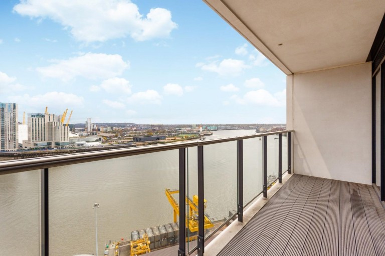 Images for Yabsley Street, Horizons Tower, E14