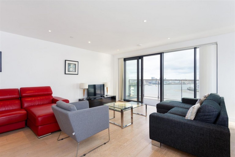 Images for Yabsley Street, Horizons Tower, E14