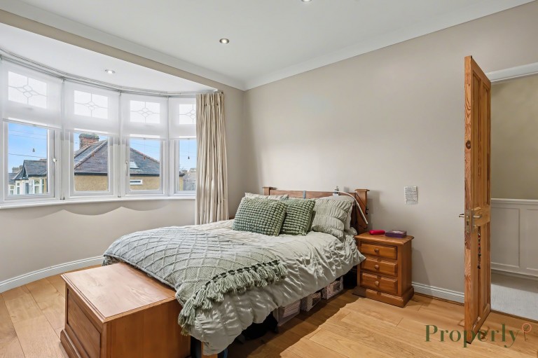 Images for Shaftesbury Road, London, E4