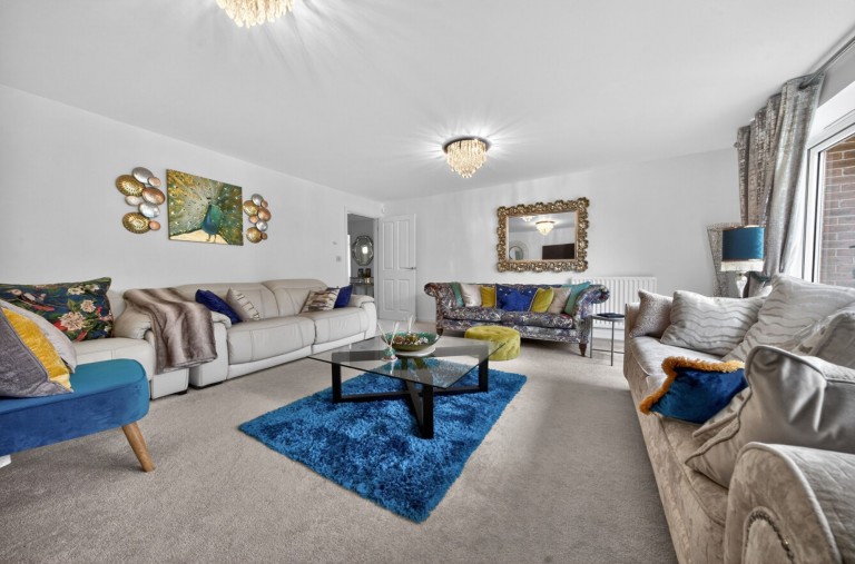 Images for Tilsley Close, Warwick, Five bedroom home overlooking park and lake - VIDEO TOUR