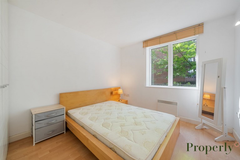 Images for Hutchings Street, Naxos Building, E14