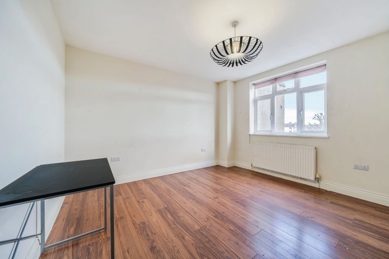Images for Burnt Oak Broadway, Edgware, HA8
