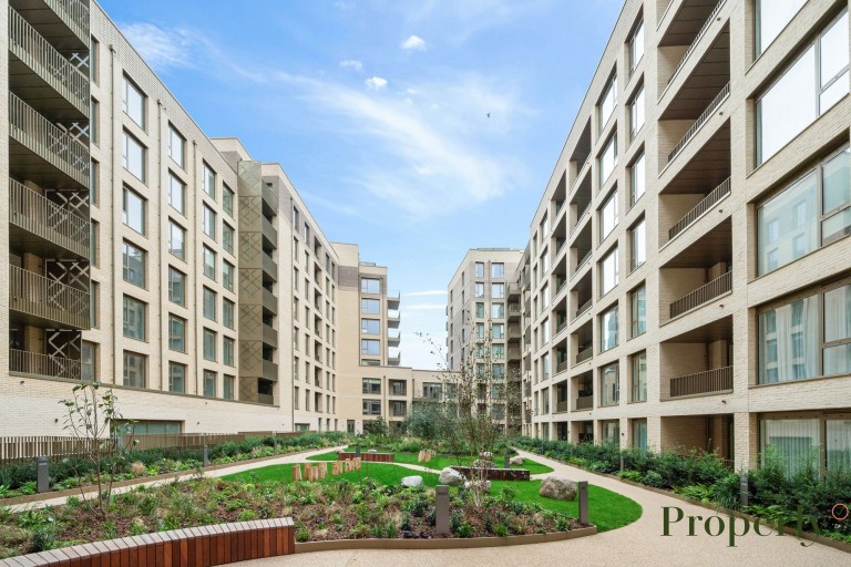 Images for Gasholder Place, London, SE11