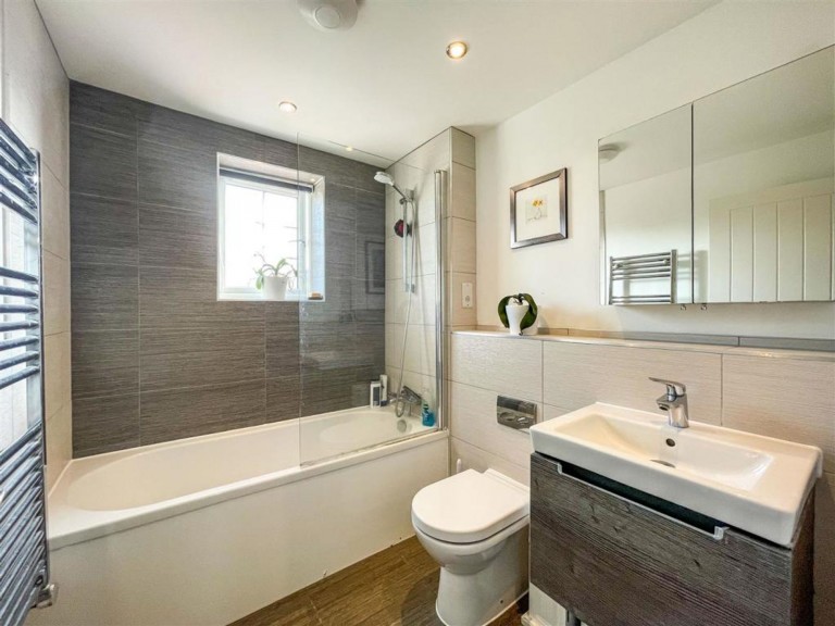 Images for Treens Close, Harbury, CV33