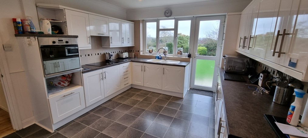 Thorne Crescent, Bexhill-on-Sea, East Sussex