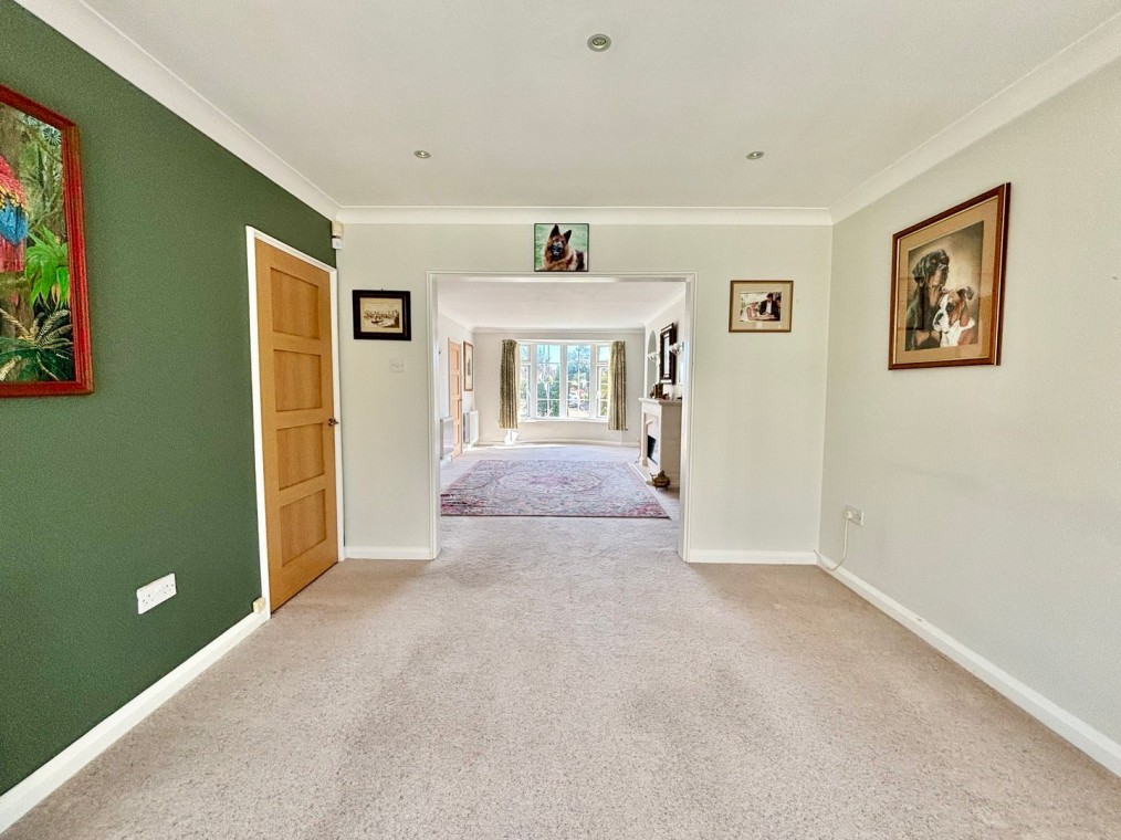Cooden Close, Bexhill-on-Sea, East Sussex