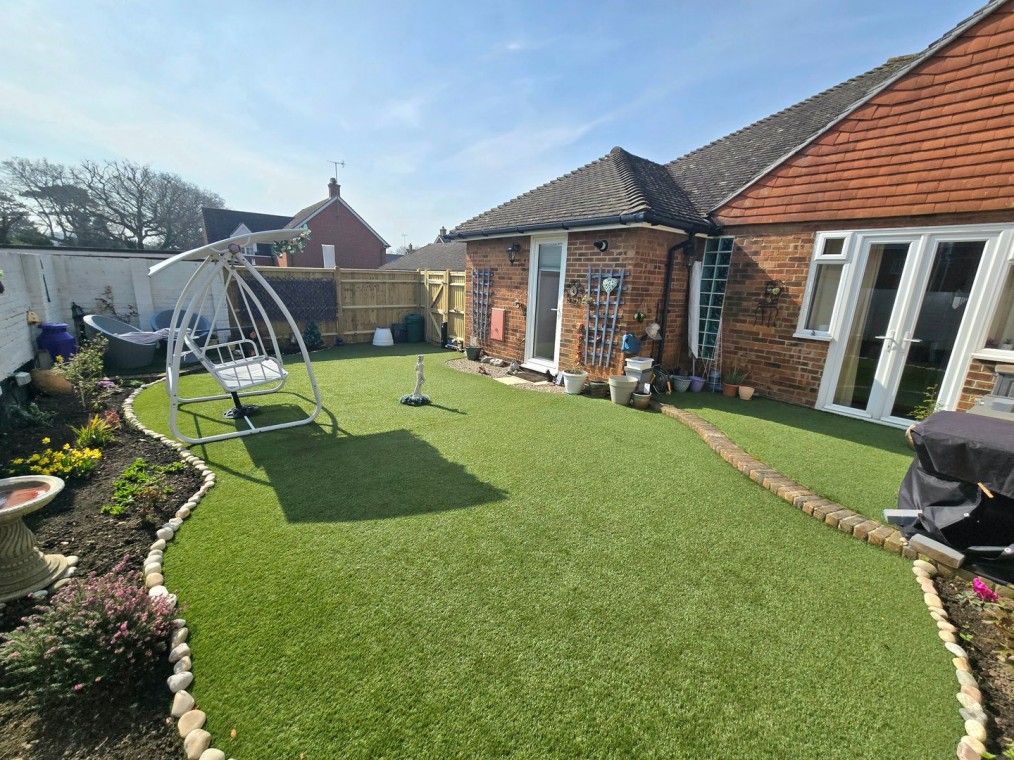 Cowdray Close, Bexhill-on-Sea, East Sussex