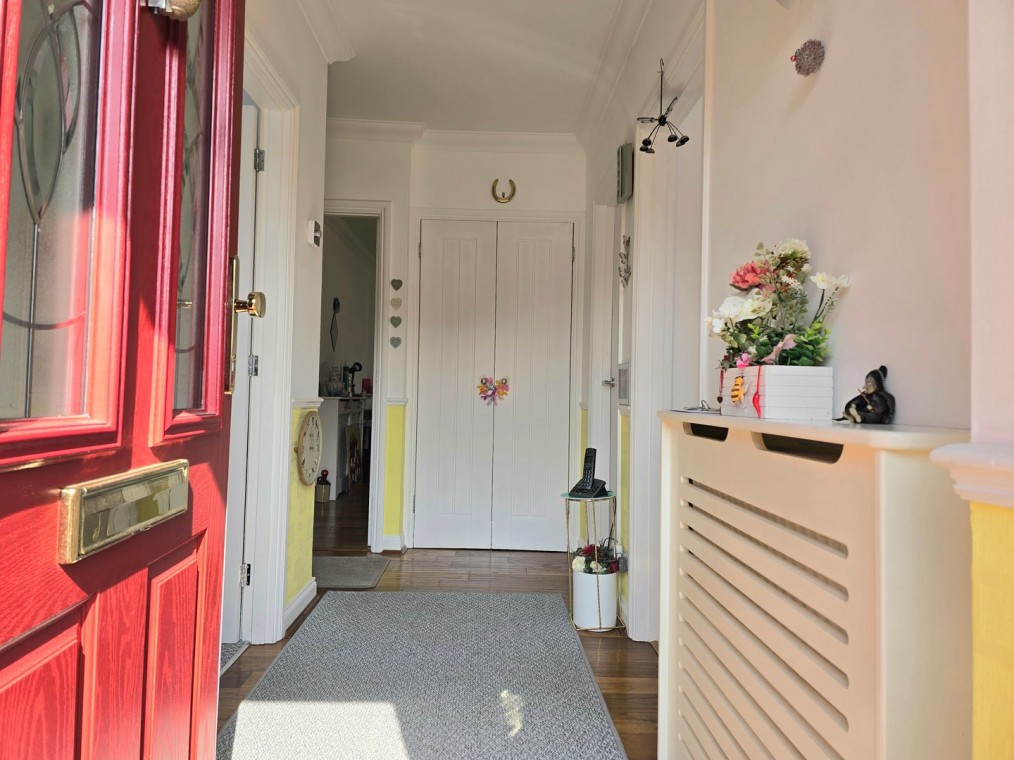Cowdray Close, Bexhill-on-Sea, East Sussex