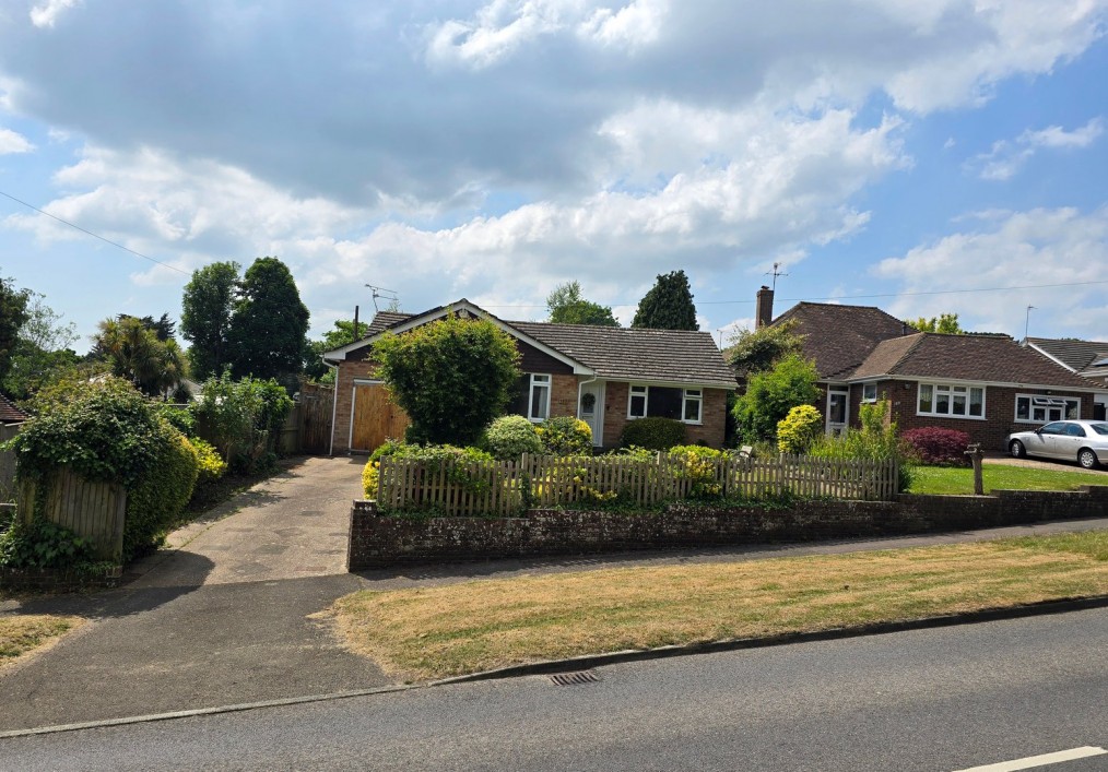 Peartree Lane, Bexhill-on-Sea, East Sussex