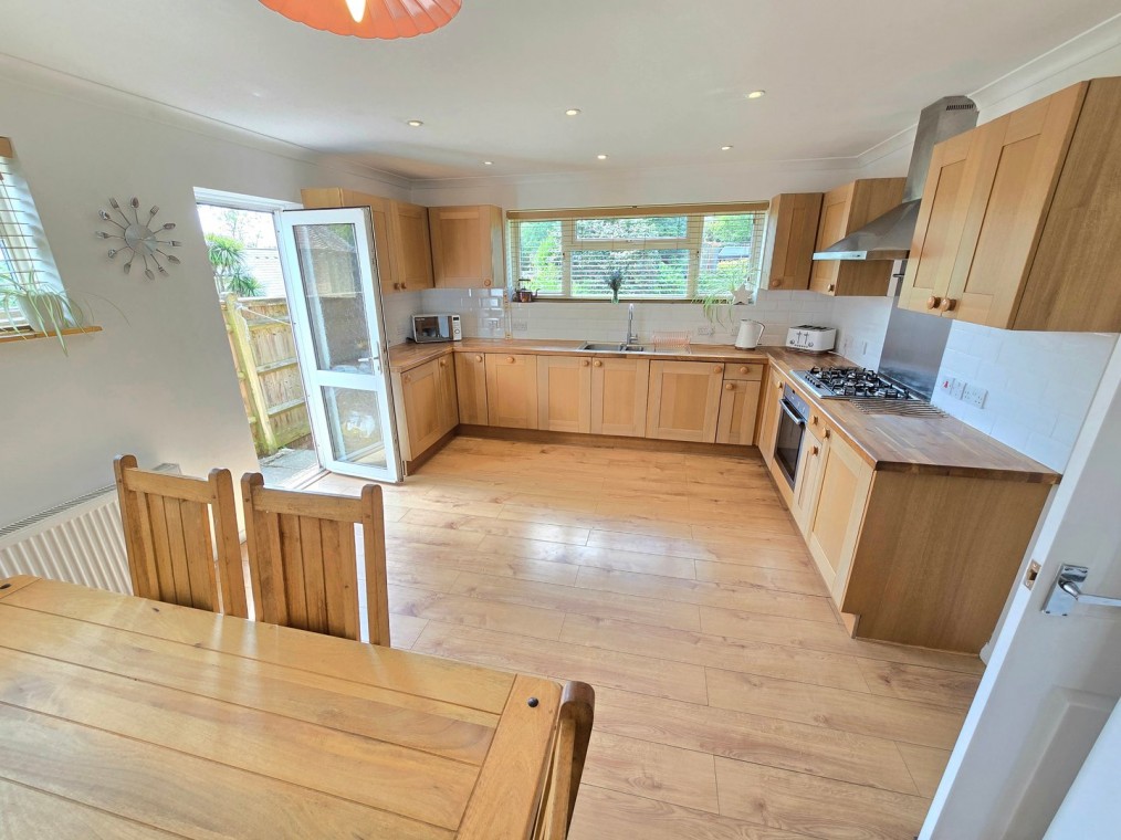 Peartree Lane, Bexhill-on-Sea, East Sussex