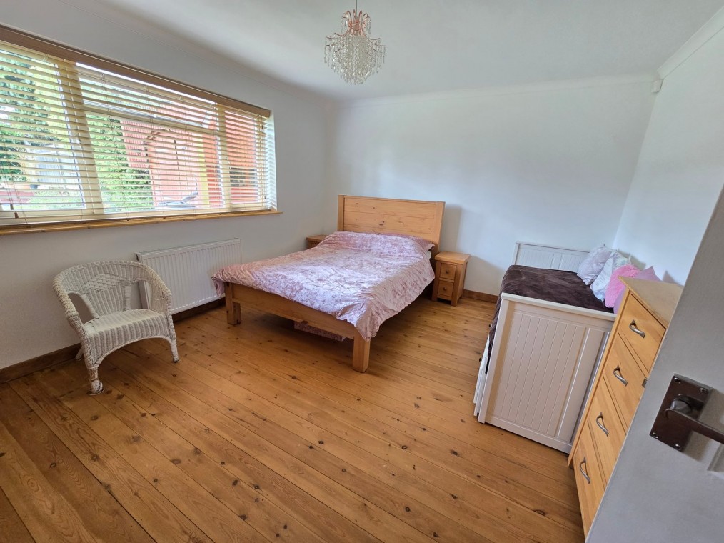Peartree Lane, Bexhill-on-Sea, East Sussex
