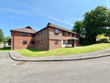 Mansell Close, Bexhill-on-Sea, East Sussex