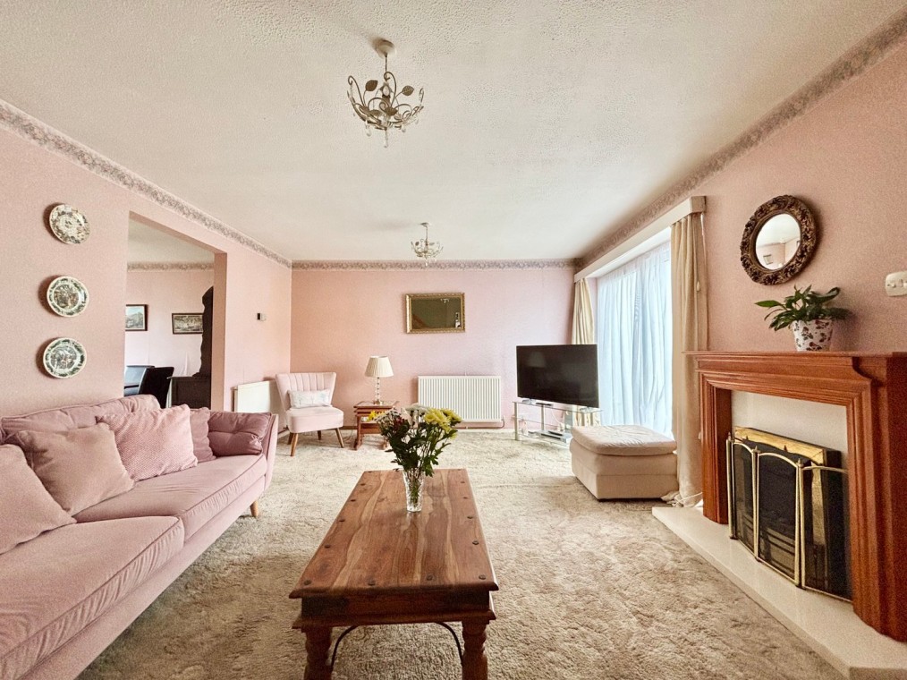 Carfax Close, Bexhill-on-Sea, East Sussex