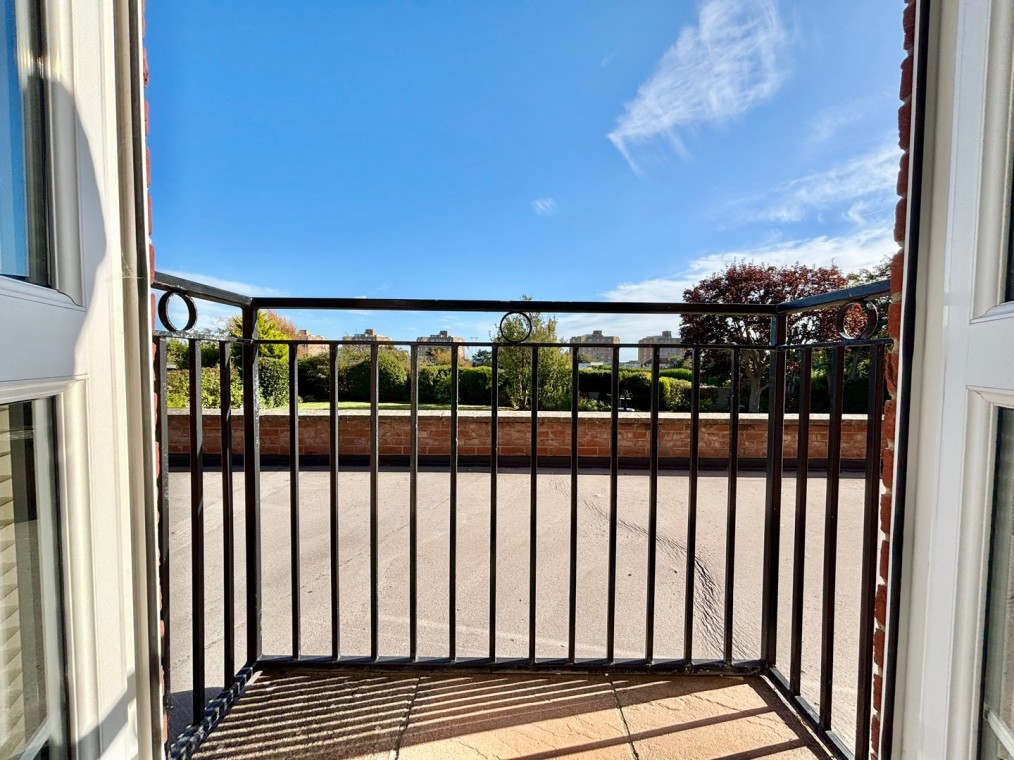 Cooden Drive, Bexhill-on-Sea, East Sussex