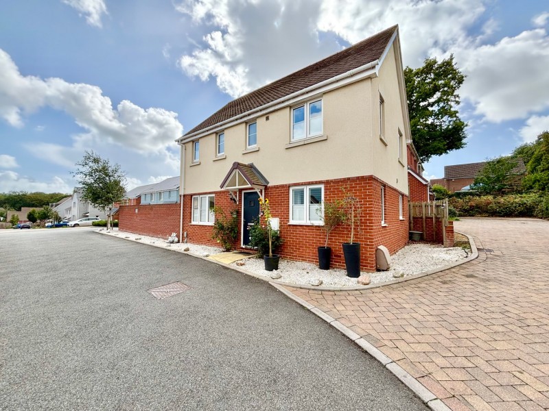 Preston Hall Close, Bexhill-on-Sea, East Sussex