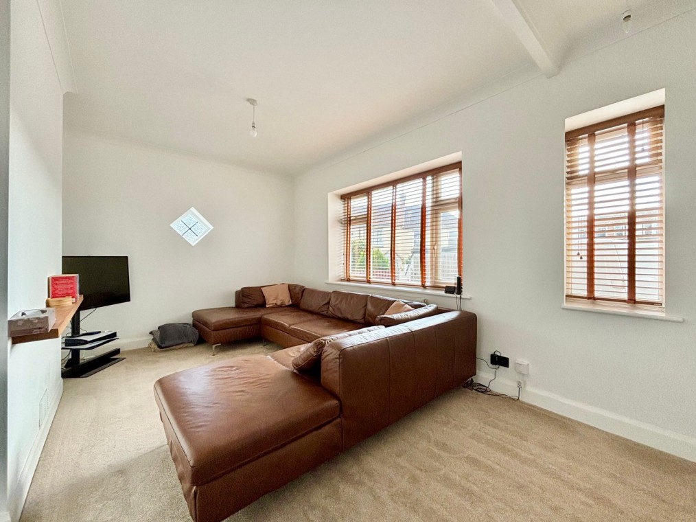 Peartree Lane, Bexhill-on-Sea, East Sussex