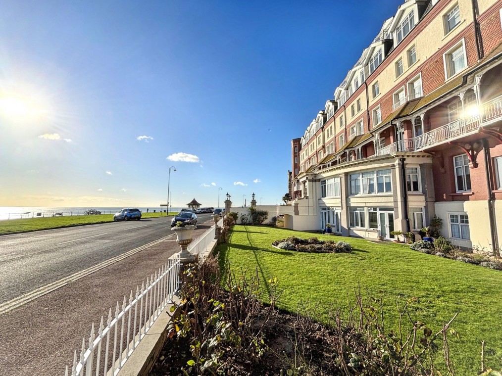 De la Warr Parade, Bexhill-on-Sea, East Sussex