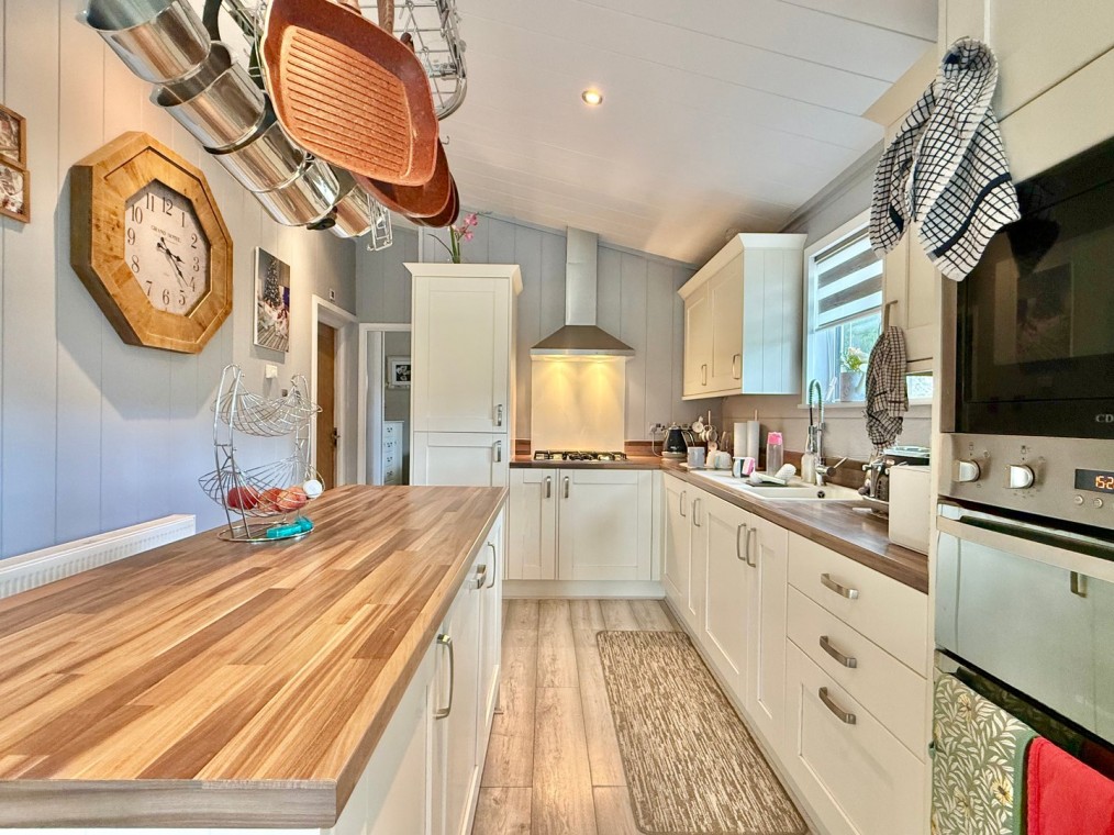 Westfield Lane, Hastings, East Sussex