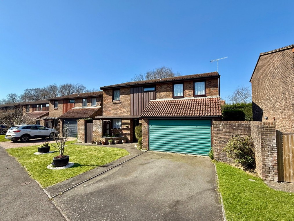 Portfield Close, Bexhill-on-Sea, East Sussex