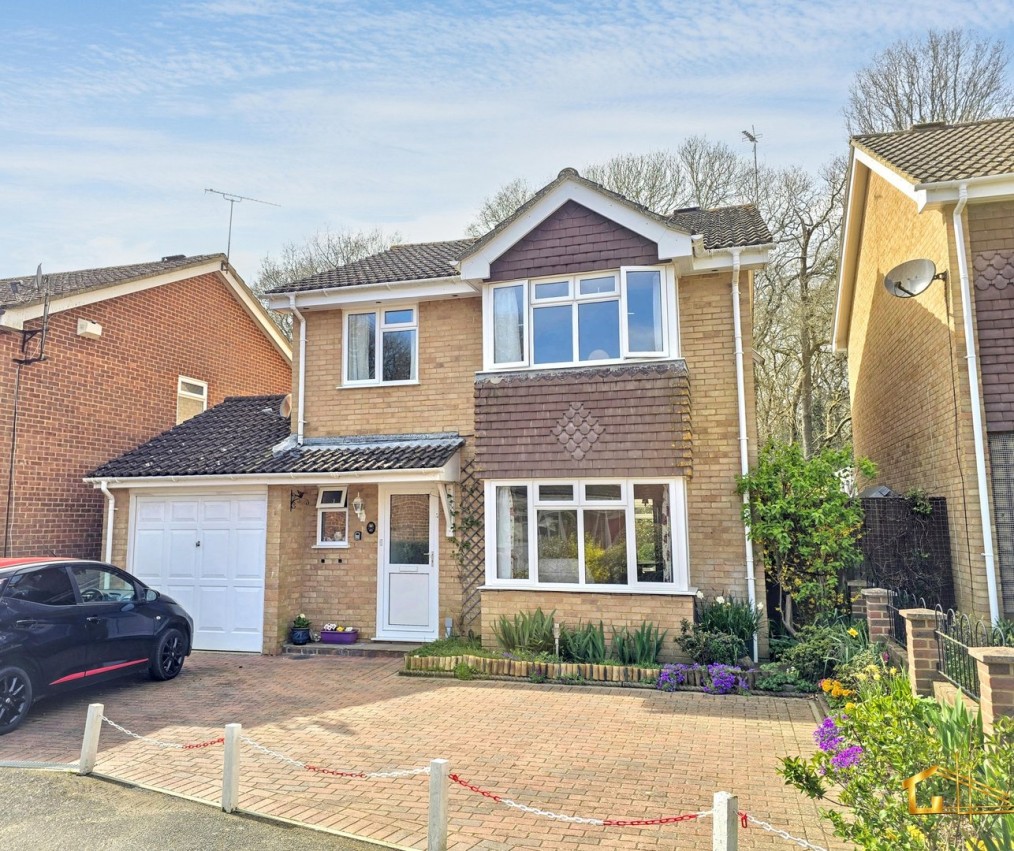 Fontwell Avenue, Bexhill-on-Sea, East Sussex