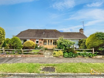 Wealden Way, Bexhill-on-Sea, East Sussex