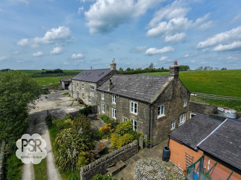 Castle Edge Road, New Mills, SK22