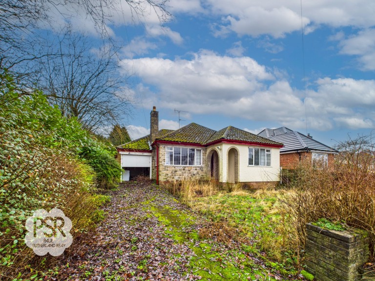 The Ridgeway, Disley, SK12