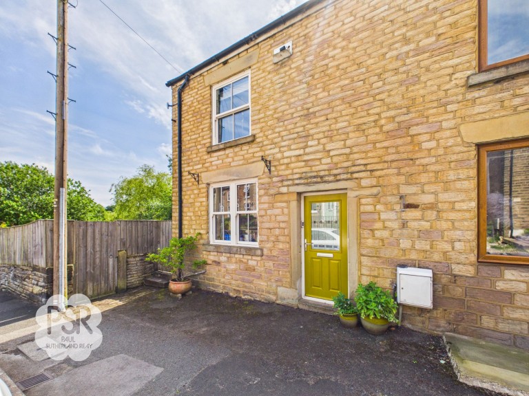 Bridge Street, New Mills, SK22