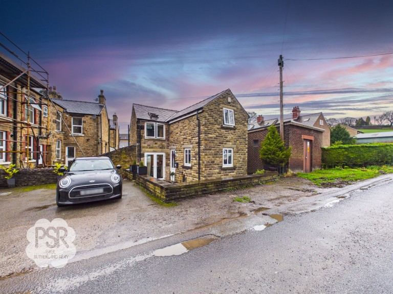 Eccles Road, Chapel-En-Le-Frith, SK23