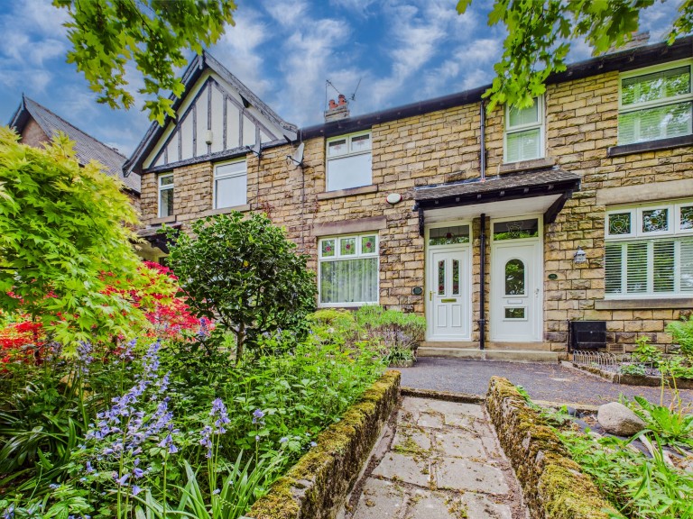 Oak Bank, Disley, SK12