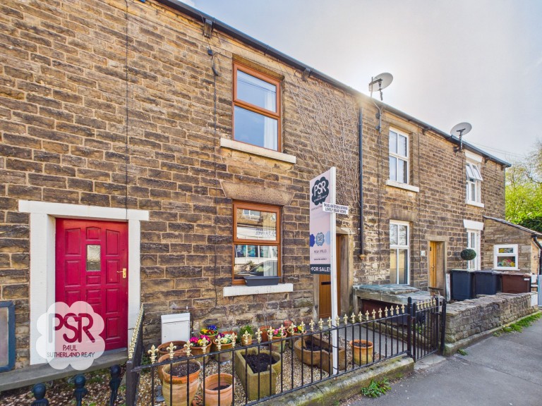 Low Leighton Road, New Mills, SK22