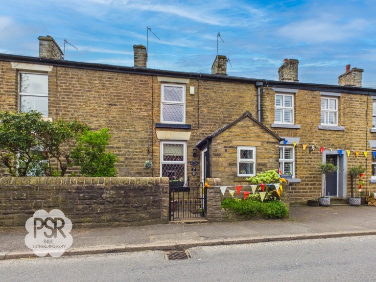 New Mills Road, Hayfield, SK22