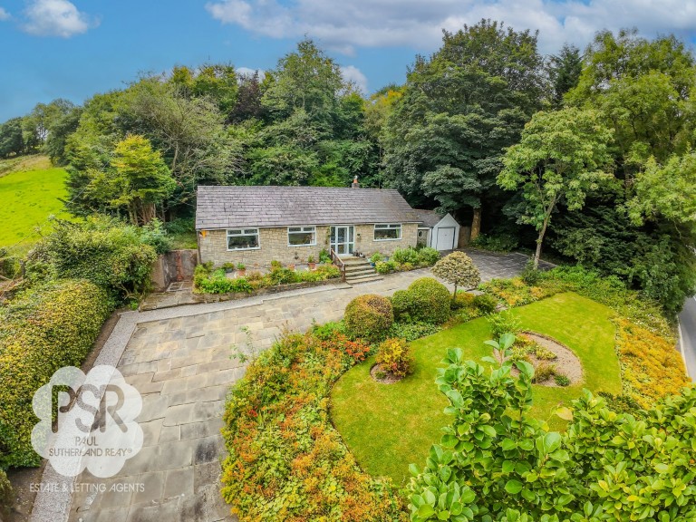 New Mills Road, Hayfield, SK22