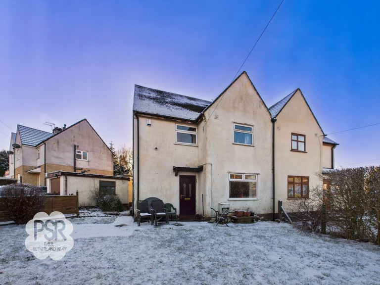 Beard Crescent, New Mills, SK22